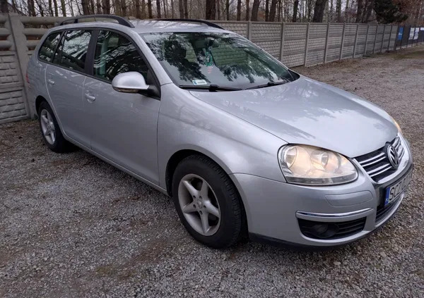 samochody osobowe Volkswagen Golf cena 15900 przebieg: 210000, rok produkcji 2008 z Sanok